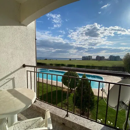 Rutland C8 Two Bedroom Apartman *