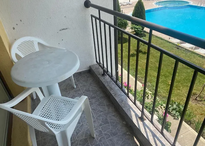 Апартамент Rutland C8 Two Bedroom *