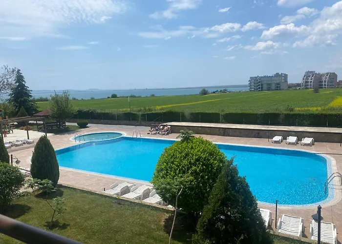 Rutland C8 Two Bedroom *