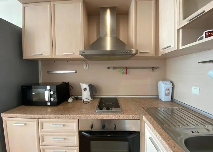 Rutland C8 Two Bedroom * Равда