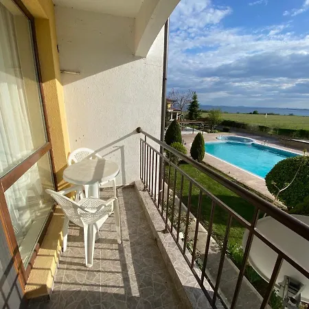Rutland C8 Two Bedroom * Ράβντα