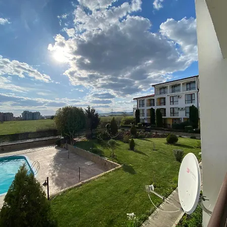Rutland C8 Two Bedroom Apartmán Ravda