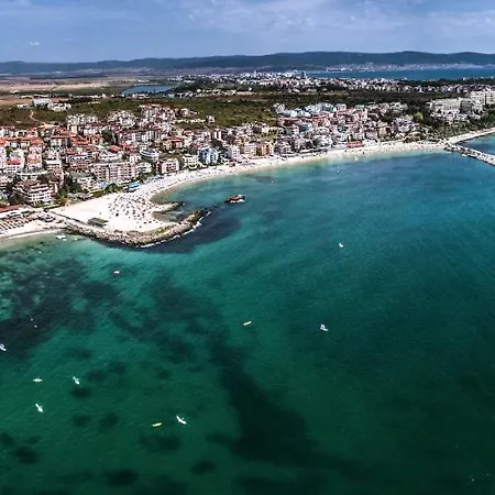 Rutland C8 Two Bedroom *