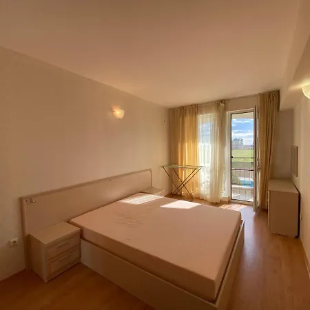 Rutland C8 Two Bedroom Διαμέρισμα Ράβντα