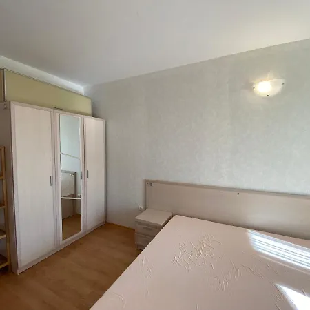 Rutland C8 Two Bedroom Ράβντα