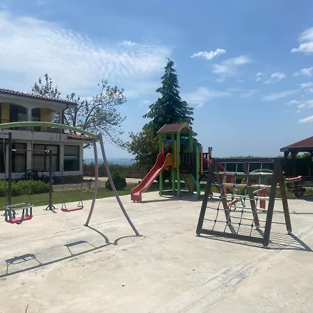 Rutland C8 Two Bedroom 아파트 라브다