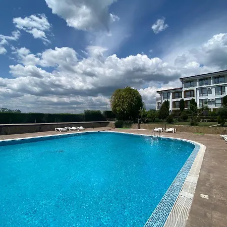 Διαμέρισμα Rutland C8 Two Bedroom Ράβντα