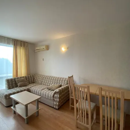 Rutland C8 Two Bedroom Apartment Rawda