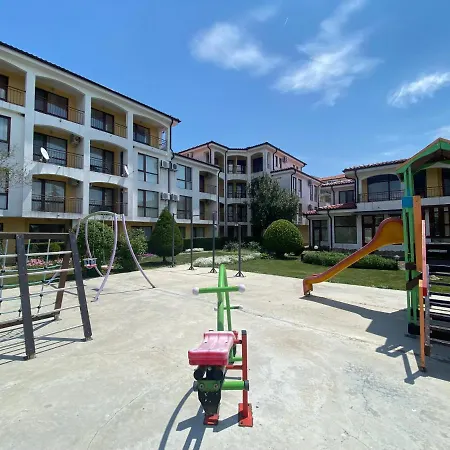 Διαμέρισμα Rutland C8 Two Bedroom *